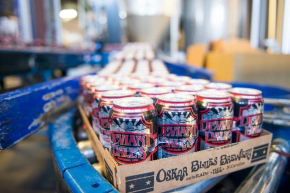 Oskar Blues Deviant Dale's canning line